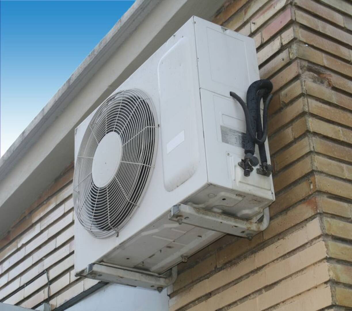 Guardian HVAC LLC, DBA Guardian Heating and Air logo