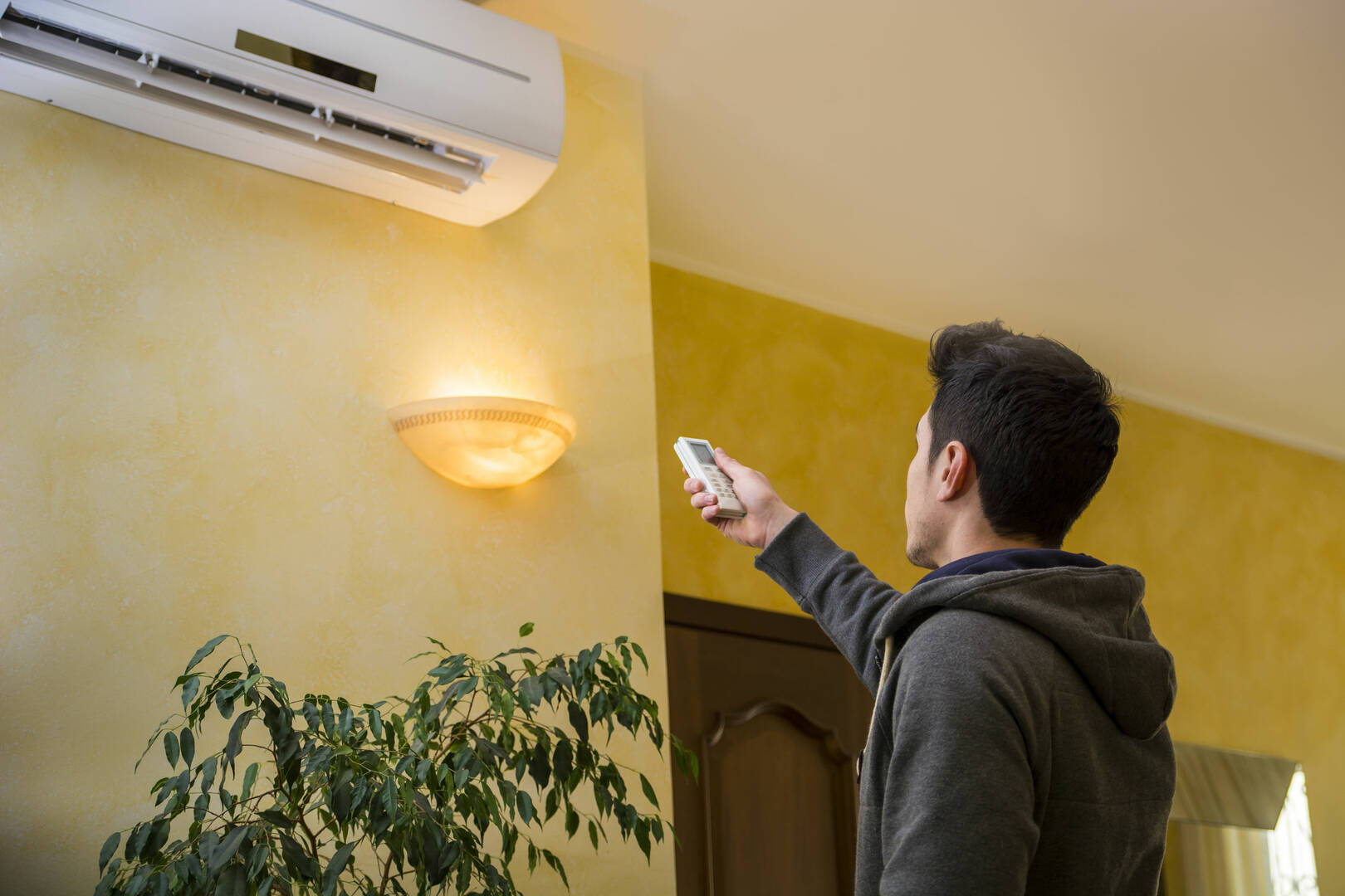 Radco Air Conditioning Heating & Appliance Service logo