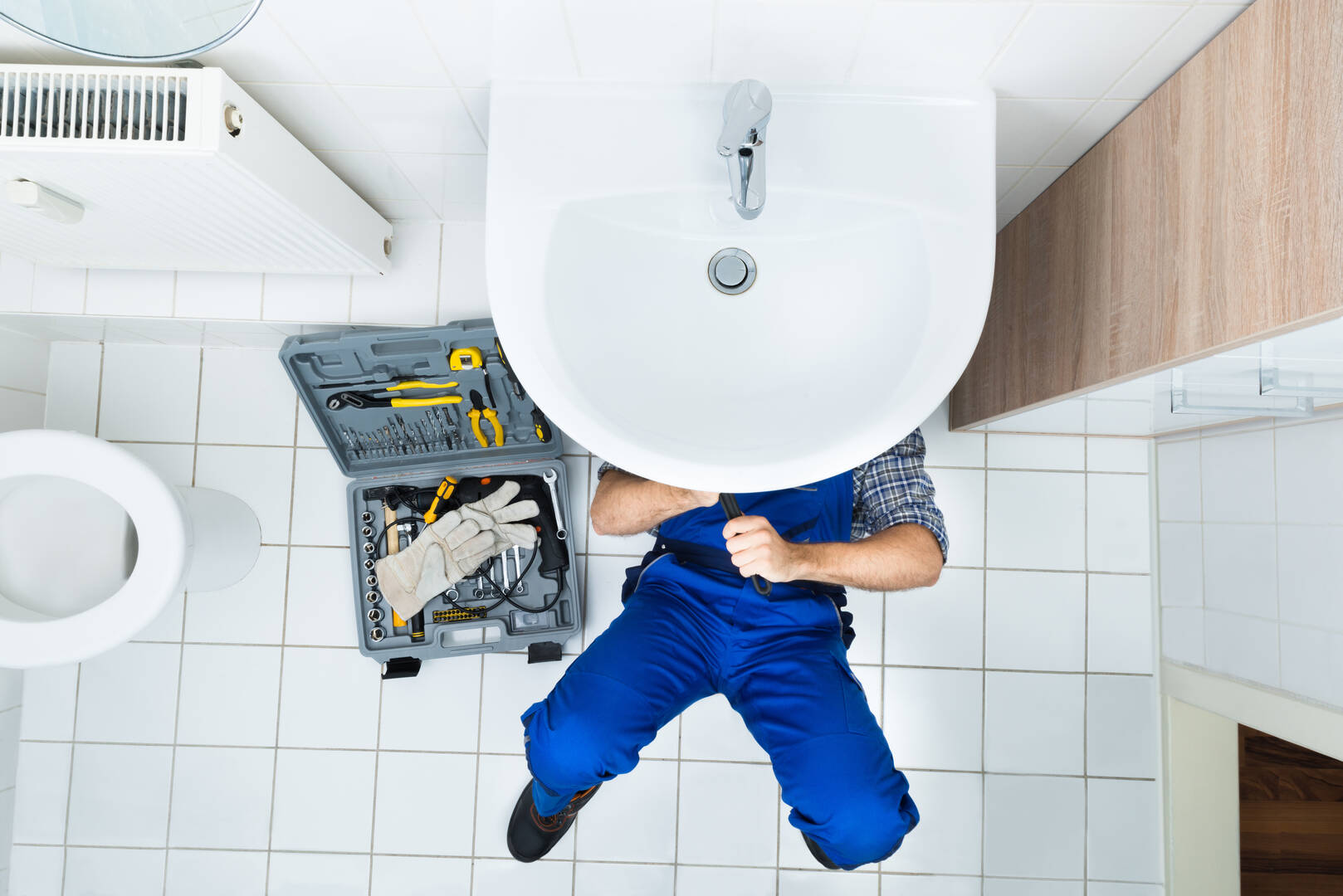 H2Flo Plumbing and Sewer LLC logo