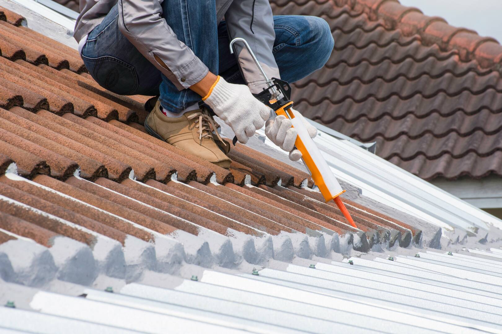 Thompson & Thompson 3rd Generation Roofing, Inc. logo