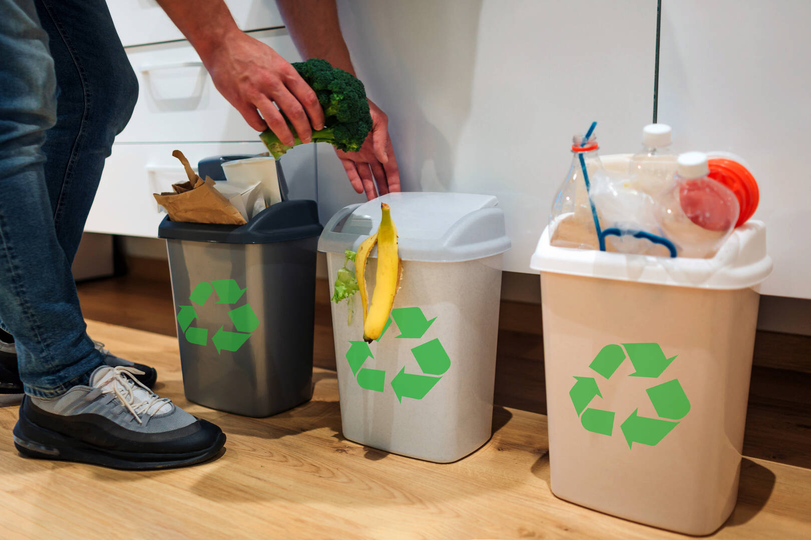 A1 Bins logo