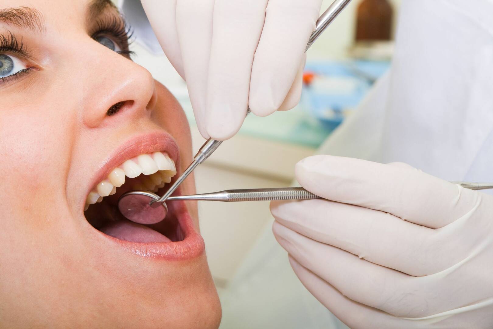 Mounts Dental Care logo
